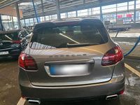 Gebraucht Porsche Cayenne 245 PS (180 kW) 2012 Braun SUV