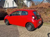 Gebraucht Peugeot 108 Active 69 PS (50 kW) 2014 Rot Kleinwagen