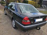 Gebraucht Mercedes 180 122 PS (89 kW) 1995 Schwarz Limousine