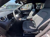 Gebraucht Mercedes B200 Night 150 PS (110 kW) 2025 Grau Van / Kleinbus