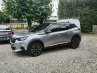 Gebraucht Peugeot 2008 Allure 131 PS (96 kW) 2020 Lack grau artense SUV