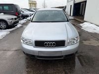 Gebraucht Audi A4 131 PS (96 kW) 2002 Silber Limousine
