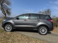 Gebraucht Ford Kuga Titanium 150 PS (110 kW) 2018 Grau SUV