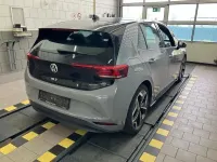 Gebraucht VW ID.3 Pro 150 kW (204 PS) 2023 Grau Kleinwagen