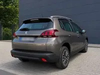 Gebraucht Peugeot 2008 Allure 110 PS (80 kW) 2017 Grau SUV