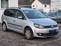 Gebraucht VW Touran Comfortline 140 PS (102 kW) 2014 Silber Van / Kleinbus