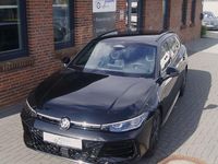 Gebraucht VW Passat R-line 193 PS (141 kW) 2024 Schwarz Kombi