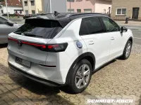 Gebraucht VW T-Roc Life 150 PS (110 kW) 2025 Pure white (weiß) SUV