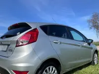 Gebraucht Ford Fiesta Trend 75 PS (55 kW) 2015 Silber Kleinwagen
