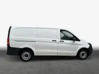 Gebraucht Mercedes Vito 163 PS (119 kW) 2023 Weiß Van