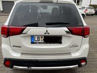 gebraucht Mitsubishi Outlander 2.2 DI-D Top ClearTec Auto 4WD Top