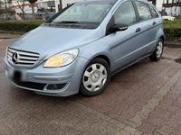 Gebraucht Mercedes B180 109 PS (80 kW) 2007 Blau Van / Kleinbus