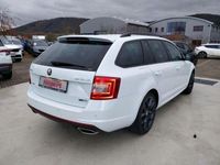 Gebraucht Skoda Octavia RS 220 PS (161 kW) 2015 Laserweiss Kleinwagen