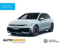 Gebraucht VW Golf VIII R-line 150 PS (110 kW) 2025 Crystal ice blue metallic Limousine