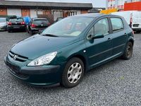 Gebraucht Peugeot 307 Premium 109 PS (80 kW) 2003 Grün Limousine