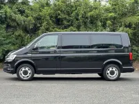 Gebraucht VW Caravelle Comfortline 199 PS (146 kW) 2018 Deep black perleffekt Van