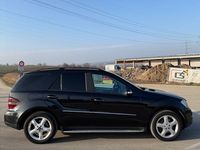 Gebraucht Mercedes ML320 224 PS (164 kW) 2006 Schwarz SUV