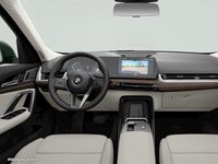 Gebraucht BMW X1 Comfort Edition 150 PS (110 kW) 2025 Cape york grün metallic SUV