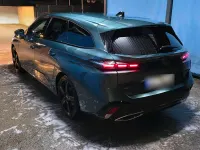 Gebraucht Peugeot 308 Allure 131 PS (96 kW) 2022 Grün Kombi