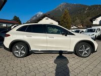 Gebraucht Mercedes EQE300 AMG 180 kW (245 PS) 2024 Weiß SUV