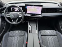 Nowe VW Passat R-line 265 KM (194 kW) 2025 Szary Kombi