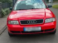 Gebraucht Audi A4 Basis 125 PS (91 kW) 1996 Rot Limousine