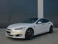 Gebraucht Tesla Model S 386 kW (525 PS) 2018 Weiß Kleinwagen