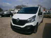 Gebraucht Renault Trafic Komfort 95 PS (69 kW) 2019 Weiß Van / Kleinbus