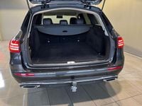 Używany Mercedes E220 Avantgarde 200 KM (147 kW) 2023 Szary Sedan/Limuzyna