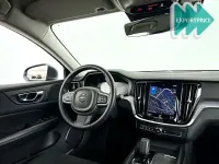 Gebraucht Volvo V60 Core 177 PS (130 kW) 2022 Grau Kombi