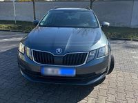 Gebraucht Skoda Octavia G-TEC Ambition 2018 Grau Kombi