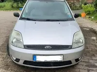 Gebraucht Ford Fiesta 80 PS (58 kW) 2005 Silber Kleinwagen