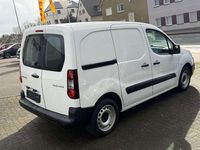 Gebraucht Peugeot Partner Premium 75 PS (55 kW) 2019 Weiß Van / Kleinbus