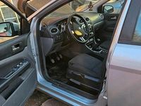 Gebraucht Ford Focus 110 PS (80 kW) 2009 Silber Kombi