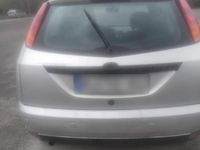 Gebraucht Ford Focus 101 PS (74 kW) 2000 Silber Kombi