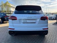 Gebraucht Porsche Cayenne S 385 PS (283 kW) 2014 Weiß SUV