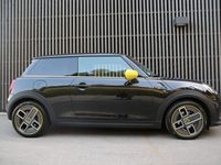 Gebraucht Mini Cooper SE 135 kW (184 PS) 2022 Schwarz Kleinwagen