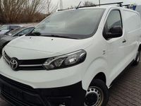 Gebraucht Toyota Proace Comfort 95 PS (69 kW) 2017 Weiß Van / Kleinbus