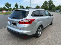 Gebraucht Ford Focus 125 PS (91 kW) 2013 Silber Limousine