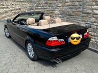 Gebraucht BMW 320 Cabriolet 170 PS (125 kW) 2001 Schwarz Cabrio