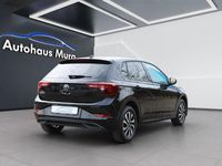 Gebraucht VW Polo Active 95 PS (69 kW) 2022 Schwarz Kleinwagen