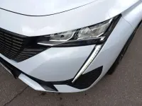 Gebraucht Peugeot 308 Allure 131 PS (96 kW) 2023 Avatar blau Kombi