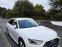 Gebraucht Audi A4 Advanced 163 PS (119 kW) 2022 Weiß Kombi