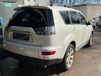 gebraucht Mitsubishi Outlander 258695 KM DI-D MIVEC