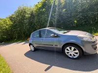 Occasion Renault Clio III Privilege 111 ch (81 kW) 2005 Bleue Berline