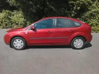 Gebraucht Ford Focus 80 PS (58 kW) 2006 Rot Limousine