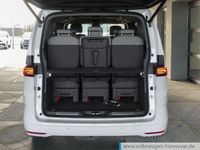 Second-hand VW Multivan Style 204 CP (150 kW) 2025 Alb Monovolum