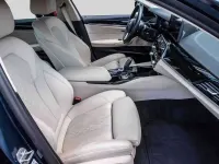 Gebraucht BMW 530e iPerformance 292 PS (214 kW) 2022 Arctic race blue metallic Limousine