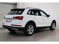 Używany Audi Q5 Basis 204 KM (150 kW) 2025 Biały SUV