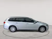 Gebraucht VW Passat 150 PS (110 kW) 2022 Silber Kombi